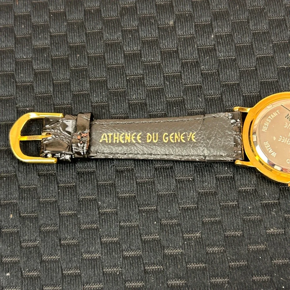 Athenee Du Geneve Cardiac Diagnostic Institute 18k Gold Plated‎ Watch Never Worn